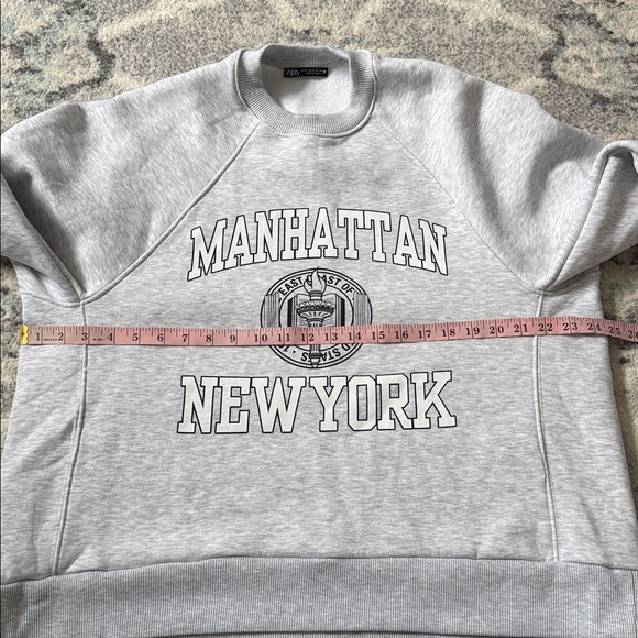 Zara Manhattan New York Crew Neck - Picture 6 of 10